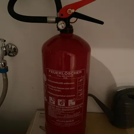 Nahrstedt شقة فالديك