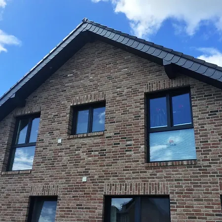 Nahrstedt * فالديك